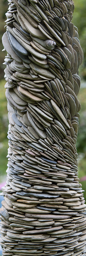 totem detail shale