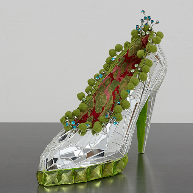  mirror mosaic shoe with green bobble trim